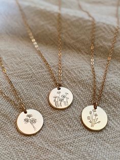 This floral collection features three unique and beautifully crafted necklaces. The Poppy, The Daisy, and The Wildflower. Each is a reminder to bloom where you are planted, and that rain can bring about amazing growth. These flower necklaces are unique, elegant, and dainty. They represent hope, joy, and a brighter tomorrow <3 The chain is 18 inches and comes with an extender up to 20 inches. Mauve Jewelry, Poppy Necklace, Jewelry Product Shots, Flower Necklaces, Portrait Necklace, Daisy Jewelry, Vintage Jewlery, Bloom Where You Are Planted, Daisy Necklace