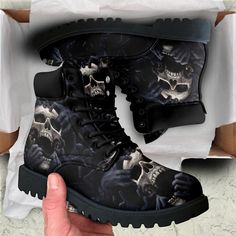 Skull Boots, Sleek Watch, Skull Rug, Skull Bedding, Skull Hoodie, High Fashion Outfits, Skull Shirt, Mens Fashion Urban, Skull Shirts