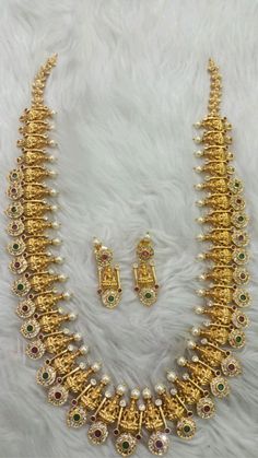 Rs.1550/- Online payment 🔥Details What'sapp Contact Me 9361617309🔥   High quality gold finish bottumala restoked on high demand@1550 free shipping 🥳🥳🥳🥳🥳🥳 Bottumala Designs, Long Haram Gold Jewellery Designs, Long Haram Gold, Bottu Mala, Rose Gold Wedding Jewelry, Bridal Necklace Designs, Gold Jewelry Outfits