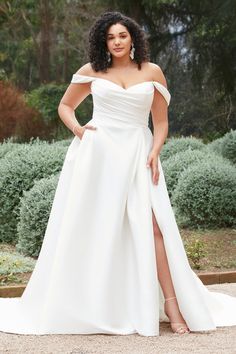 Sophia Tolli Wedding Dress Sophia Tolli: Y3108LB - Ansel Ivory Bridal Gown, Plus Wedding Dresses, Sophia Tolli, Off Shoulder Wedding Dress, Boda Mexicana, Princess Wedding Dress, Bodo, Princess Wedding Dresses, Wedding Dresses Plus Size