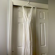 Never Worn Tie Back White Maxi Dress, 21st Dresses, White Maxi, White Maxi Dresses, Forever 21 Dresses, 21 Dresses, Tie Backs, Tie Back, Forever 21