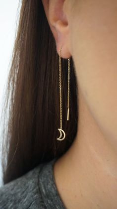 14K 9K Gold Crescent Moon Threader Earrings, Gold Minimalist Earrings, Dainty Moon Threaders, Long Chain Earrings, Celestial gold earrings, Gift for her, FREE EXPRESS SHIPPING Dainty and minimalist 14K or 9K Solid gold threader earrings with a small crescent moon. A lovely, versatile pair of earrings/earring that you will love wearing all day, everyday! Whisper....The beauty of the crescent moon beholds the half lit sky... ------------------------------------------- D E T A I L S 14K Solid Gold Minimalist Moon Charm Drop Earrings, Minimalist Yellow Gold Earrings With Moon Charm, Minimalist Moon Shaped Single Earring, Dainty Yellow Gold Earrings With Moon Charm, Minimalist Moon Earrings For Everyday, Minimalist Moon-shaped Everyday Earrings, Minimalist Crescent Earrings For Gift, Minimalist Crescent Earrings As Gift, Minimalist Yellow Gold Crescent Earrings