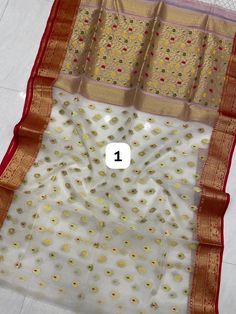 Pure Handloom muslin Taant benarasi  saree for Indian women traditional and ethnic wear.  Saree Details:- Saree Length-5.5 (without blouse piece) White Meenakari Saree For Eid, White Saree With Meenakari For Eid, Tissue Silk Meenakari Dupatta For Eid, White Chanderi Saree With Meenakari, Tissue Silk Saree With Meenakari For Eid, Meenakari Tissue Silk Saree For Eid, Eid Tissue Silk Saree With Meenakari, Eid Meenakari Tissue Silk Saree, White Meenakari Paithani Silk Saree