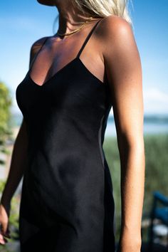 100% Silk. The dress for any occasion. Taking you from day to night looking like a 90s supermodel. Adjustable straps, lined over the bust for extra coverage & bra friendly. A timeless silk slip that will last forever, until one day you'll pass it onto your daughter. 90s Slip Dress, Slip Dress Black, Iconic 90s, Coverage Bras, Silk Slip Dress, Silk Slip, Day To Night, Models Off Duty, To Night