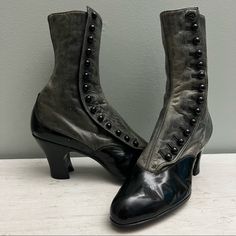 An Amazing Victorian Vintage Boot By Peters Shoe Co, In Amazing Condition For Their Age, Do Not Appear To Ever Been Worn! * These Were Most Likes A Floor Model As They Do Not Show Much If Any Wear Despite Being From The Likely 1920s * The Craftmanship On These Boots Is Just Remarkable, I Don't Want To Say They Don't Make Em Like They Used To.....But.....They Don't! * While It Would Be Amazing If You Have A Tiny Enough Foot To Wear These, They Would Be Best As A Display Otherwise * Gorgeous Leather Exterior With 14 Buttons Up To The Top * Patent Leather Capped Toe And Heel Area * Stacked Wood Stacked Curved Heel * Canvas Lined Interior * Unable To Find Direct Translation For Stamped Size, Pl Victorian Style Boots, Victorian Boots With Leather Sole For Formal Wear, Victorian Formal Boots With Leather Sole, Formal Victorian Boots With Leather Sole, Victorian Boots For Formal Fall Occasions, Victorian Leather Boots For Formal Occasions, Vintage Black Boots With Reinforced Heel, Vintage Boots With Leather Sole And Low Heel, Victorian Black Boots With Round Toe