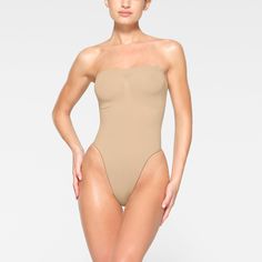 SEAMLESS SCULPT STRAPLESS THONG BODYSUIT | CLAY Wedding Shapewear, Strapless Shapewear, Strapless Bodysuit, Halter Style, Aesthetic Fashion, Shapewear, Lounge Wear, Womens Tops, Women Accessories