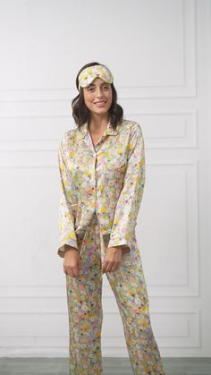 Little Blooms Print Washable Silk Pajamas Set – Fleur Feels Silk Pajamas Set, Watercolor Prints, Silk Pajama Set, Silk Pajamas, Print Pajamas, Pajamas Set, Pajamas Women, Silk Printing, Pajama Set