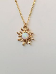 Sun Charm, Necklace Opal, Sun Necklace, Leaf Necklace, Jewelry Inspo, Opal Necklace, White Opal, Star Necklace