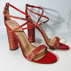 Giuseppe Zanotti Glitter Leather Sandal Womens Size 8.5 Nwt. 100% Authentic Made In Italy Color/Material: Geranium Leather (Between Pink & Red) Design Details: Sequin Glitter Details, Criss Cross Strap Buckle Closure Lightly Padded Leather Insole Smooth Leather Sole 4.5” Heel Dust Bag Msrp: $750 Sequined Open Toe Sandals For Prom, Glitter-accented Sandals With Round Toe For Prom, Sequined Open Toe Heels For Prom, High Heel Sandals With Sequins For Prom, Sparkling Block Heel Heels For Gala, Evening Open Toe Sandals With Sequins, Sequin Open Toe Evening Sandals, Evening Sequined Open Toe Sandals, Formal Open Toe Sequin Sandals