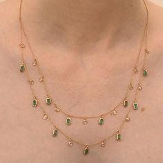 Buy Gold Necklaces for women online at VR Jewels Gold And Gemstone Jewelry, Gold Neckless Jewelry, Gold Necklace Designs Indian, Gold And Emerald Jewelry, Beeds Chain Designs, Elegant Necklaces Classy, Gold Chains For Women Design, Chain Designs Gold, Layered Necklaces Gold