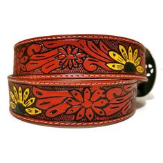 EMBOSSED LEATHER BELT  FOR WOMEN BUCKLE SOLD SEPARATELY ✨✨This leather belt for women is a dream accessory; a versatile piece you'll love and wear forever. Sumptuous LEATHER in rich brown tones is embossed with flowers. ✨✨Belts  are listed in sizes and  their  measurement in inches  and refers only to the leather strap (not including the buckle)•Made of GENUINE LEATHER and has a metal buckle.•HANDMADE  with love and care with help of  talented Mexican artisans for an authentic look.•Features sna Sunflower Belt, Cowgirl Belt, Belt For Jeans, Handmade Leather Belt, Leather Anniversary, Western Buckles, Handmade Belts, Belt For Women, Leather Artisan