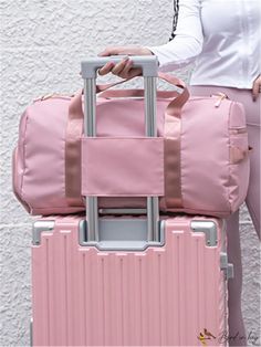 BirdinBag - Stylish Pink Travel Bag ÃÂ¢ÃÂÃÂ Ideal for Business Trips and Sports Sporty Travel Bag For Daily Use, Pink Duffle Bag Satchel For Travel, Pink Rectangular Luggage, Sporty Pink Everyday Travel Bag, Sporty Pink Weekender Bag For Everyday, Sporty Pink Weekender Bag, Sporty Travel Bag With Luggage Sleeve For Daily Use, Practical Pink Bag For Everyday Use, Practical Pink Bag For Daily Use