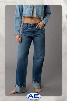 Mid-weight structured denim with just enough stretch for everyday comfort/Holds its shape & won't bag out. Ever./Medium wash/Exaggerated cuffed hem Boyfriend Jeans Shoes, Cuffed Jeans Outfit, Cuff Jeans, White Jeans Men, Athletic Fit Jeans, Low Rise Flare Jeans, Fall Jeans, Cuffed Jeans, Jean Trends