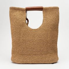 100% Handmade 100% Paper String 100% Vegetal Leather Made in Turkey Size: Height : 47 cm Width: 48 cm Depth: 14 cm Handle Height: 19 cm Beige Rectangular Hobo Bag For Travel, Rectangular Light Brown Beach Bag For Travel, Light Brown Tote Beach Bag, Light Brown Tote Beach Bag For Daily Use, Light Brown Rectangular Hobo Bag For Travel, Casual Light Brown Rectangular Satchel, Light Brown Crochet Shoulder Bag For Travel, Light Brown Shoulder Beach Bag For Daily Use, Brown Rectangular Hobo Bag For Travel