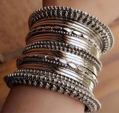 Oxidised Jewelry, Maharashtrian Jewellery, Oxidised Silver Jewelry, Bangles Indian, Bangles Jewelry Designs, Silver Jewelry Fashion, Oxidised Jewellery, Bangle Designs, Jewelry Photography