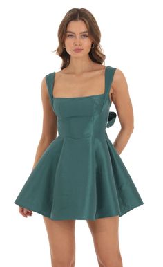 Foxie Taffeta Fit and Flare Dress in Teal | LUCY IN THE SKY Angeles, Teen Graduation Dresses, Cutout Homecoming Dress, Junior Prom Dresses Short, 8th Grade Dance Dresses, Dress For Homecoming, Homcoming Dresses, Promotion Dresses, Homecoming Dress Ideas