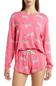 Sleepwear Ideas, Woman Shorts, Short Pajamas, Shorts Pajama Set, Cute Pjs, Womens Pajama Shorts, Cute Pajama Sets, Girls 21st, Pink Cheetah