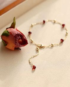 Minimalist Ruby Jewelry As Gift, Minimalist Ruby Jewelry As A Gift, Amber Garnet Jewelry As Gift, Amber Garnet Jewelry For Gift, Amber Garnet Jewelry Gift, Red Gemstone Bracelets As Gift, Red Gemstone Bracelets For Gift, Red Jewelry With Adjustable Chain For Gift, Gold Gemstone Jewelry As Gift