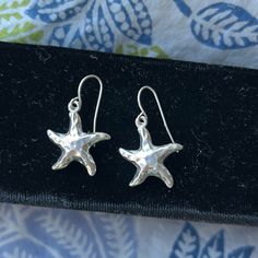 Cute Hammered Metal Detail Never Worn Summer Starfish Charm Star Shaped Jewelry, Summer Starfish Charm Star-shaped Jewelry, Silver Earrings For Summer Vacation, Summer Star-shaped Starfish Charm Jewelry, Elegant Star-shaped Summer Earrings, Summer Star-shaped Jewelry For Pierced Ears, Casual Starfish Jewelry For Summer, Casual Star Jewelry For Summer, Casual Star-shaped Summer Jewelry