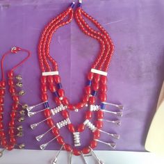 Handmade jewelleries for woman from india Beaded Necklaces, Chain Styles, Favorite Jewelry, Beauty Book, Handmade Jewelry, Beaded Necklace, Handmade Items, Jewelry Necklaces, Accessory Gift