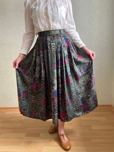 Lovely Austrian pleated multicolor skirt. Perfect fit! Great condition! It doesn't include a petticoat.  Composition:  viscose.  **Tagged  size D38. will fit size S, maybe M.  **Great Vintage condition! No holes or spots!! **This item will come to you freshly laundered and ready to wear. Multicolor Long Pleated Skirt, Retro Multicolor Pleated Skirt, Retro Multicolor Pleated Skirt Bottoms, Vintage Gathered Midi Skirt, Bohemian Green Pleated Skirt, Relaxed Multicolor Gathered Maxi Skirt, Multicolor Relaxed Maxi Skirt With Gathered Detail, Retro Multicolor Midi Skirt, Multicolor Pleated Long Skirt