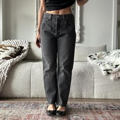 Vintage Levi's 501 black jeans with button up waist. Mid/high waisted straight leg the perfect everyday basic! Best for petite women. Great condition. 13.5 inch waist = size 27 waist.  24 inch inseam. Model is 26 waist/5ft Everyday Black Bottoms With Button Closure, Black Levi Jeans Outfits, Levi Jeans Outfit, Levis 501 Black, Levi 501 Jeans, Black Levi Jeans, Levis 501 Jeans, Black Levis, 501 Jeans