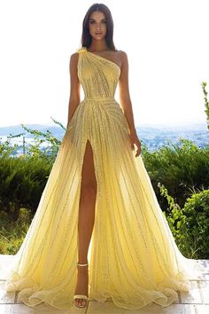 Want to find a reliable online shop to order your ball dresses? Check ballbella.com about this Glittering One Shoulder Daffodil Sequins Prom Dress Long Split Online, all customized in good quality, fast delivery worldwide, shop now. Sequin Prom Dresses Long, Robes D'occasion, One Shoulder Prom Dress, Sequin Prom Dress, Sleeveless Gown, Sequin Prom Dresses, Beaded Prom Dress, فستان سهرة, Quince Dresses