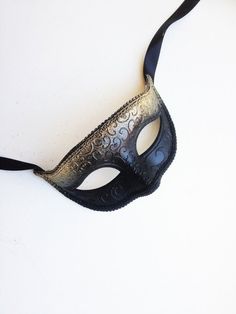 Black and Gold Masquerade Mask, Mens Masquerade Mask, Masquerade Ball Mask, Unisex Face Mask, Black Fitted Black Masquerade Mask For Costume, Fitted Black Masquerade Mask For Mardi Gras, Black Masquerade Mask For Mardi Gras Costume Party, Fitted Black Masquerade Mask For Carnival, Fitted Black Masquerade Mask For Halloween, Black Venetian Masquerade Mask For Carnival, Black Masks And Prosthetics For Mardi Gras Costume, Fitted Black Masks For Costume Party, Black Venetian Mask For Carnival