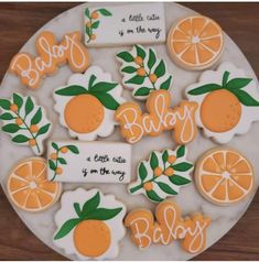 Orange Slice Cookies Decorated, Clementine Cookies Decorated, Pink And Orange Cookies, Citrus Cookies, Gender Reveal Dessert, Specialty Cookies, Painted Cookies, Cookie Recipes Decorating, Hey Cutie