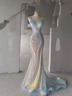 Siren Dress Prom, Irredescent Wedding Dress, Ariel Sparkly Dress, Fantasy Mermaid Dress, Mermaid Dresses Prom, Iridescent Wedding Dress, Mermaid Inspired Dress, Iridescent Prom Dress, Siren Dress