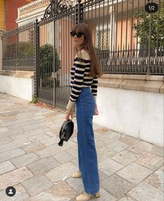 Juliesfi Style, Parisian Mom Style, Julie Sergent Ferreri Style, Minimalistic Outfits, Soft Fringe, Winter Attire, Layering Outfits, Fashion Attire