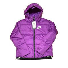 Brand New With Tags, Nike Sportswear Therma Repel Puffer Jacket Purple Dj6997-551 Women’s Size Small. Sporty Spring Puffer Jacket For Streetwear, Fall Sporty Puffer Windbreaker, Sporty Winter Puffer Jacket With Fleece Lining, Sporty Puffer Outerwear For Outdoor Activities, Sporty Puffer Jacket With Ribbed Cuffs For Outdoor Activities, Casual Nylon Puffer Jacket For Winter Sports, Sporty Winter Puffer Jacket With Ribbed Cuffs, Sporty Puffer Jacket For Winter Outdoor Activities, Winter Sportswear Track Jacket With Ribbed Cuffs