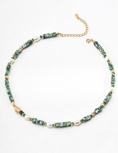 Green Cubic Jade and Pearl Beaded Necklace - floysun Natural Pearl Necklace, Trending Jewelry, Trending Necklaces, Silver Pearl Necklace, Necklace Beads, Jade Necklace, Elegant Necklace, Silver 925 Necklace, Emerald Stone