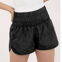 Nwt Ododos Shorts Go To Athletic Shorts Sz L Unique Smocked Waist High Waist Black Mesh Back Pocket Quick Dry 100% Nylon Thanks For Looking !!! Summer Running, Summer Gym, Coral Navy, Tennis Skirts, Elastic Shorts, Black Houndstooth, Waist Workout, Shorts For Women, Pocket Leggings