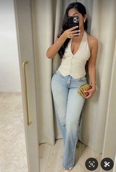 Elegant Causal Outfits Woman, Proposal Guest Outfit, Casual Outfits Black Women Summer, Classy Summer Fits, Quinceañera Outfits For Guest, Effortlessly Chic Outfits Summer, Lawyer Lifestyle, Baddie Inspiration, Day Drinking Outfit