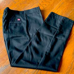 Black Work Pants - Auto Shop , Mechanical Work Comfortable, Strong! Great Fitting Pants For Work ! Size 34-32 Relax Fit Black Work Pants, Pants For Work, Auto Shop, Fitting Pants, Red Kap, Black Work, Khaki Chinos, Brand Colors, Work Pants