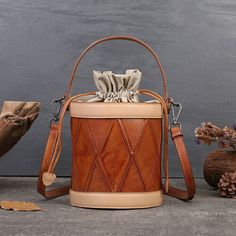 Pinterest Cowhide Handbags, Retro Handbags, Bucket Handbags, Leather Bag Women, Genuine Leather Handbag, Genuine Leather Bags, Vintage Handbags, Leather Clutch, Leather Handle