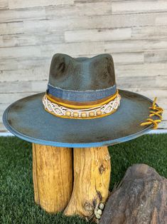 Montana Decorated Hat Form 59 Cm - Etsy Bohemian Blue Felt Hat With Short Brim, Blue Bohemian Felt Hat With Short Brim, Blue Wide Brim Bohemian Felt Hat, Bohemian Blue Wide Brim Felt Hat, Blue Bohemian Wide Brim Felt Hat, Bohemian Blue Short Brim Felt Hat, Adjustable Distressed Fedora With Flat Brim, Blue Wide Brim Hat For Festival, Distressed Brimmed Hat Band For Rodeo