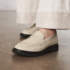 Womens Splend Edge Cream Leather Loafers | Clarks US Bank Robber Clarks, Clarks Desert Boot Women, Clark’s Wallabies, Clark’s Wallabee, Clark’s Desert Boots, Oxford Flats, Casual Dress Shoes, Platform Slippers, Clarks Originals