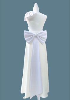 "Material Satin fabric, safety pin Description Dress Bow size: 14\" width, 9.5\" high Tails: 39 inches long Shoulder bow size:13\"width , 9\" high Safety pin:1.75\" All custom orders welcome, please contact me! Current processing time is 1-3 business days before shipping. Please contact me with any requests for specific delivery times. SHIPPING: All US orders are shipped USPS First Class Flat mailer with tracking information. Thank you for taking your time to visit Twin craft store. I hope you f White Bow Tie Back Evening Dress, White Evening Dress With Bow Tie Back, White Evening Dresses With Satin Bow, Satin Wedding Dress With Detachable Bow, White Party Dress With Satin Bow, Elegant White Dress With Bow Tie Back, Elegant White Dresses With Sashes, Elegant White Bow With Ribbon, Formal White Dress With Bow Tie Back