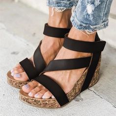 FIT: True to size. ( If you have a wider foot. and are in between sizes. you may want to size up).? 3 1/4 inch wedge 1 inch platform? Wedge Sandals Outfit, Summer Wedge Sandals, Comfortable Wedges Sandals, Beach Wedges, Comfortable Wedges, Boho Sandals, Sandals Outfit, Open Toe High Heels, Wedges Sandals