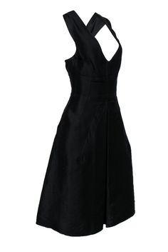 You'll be classically chic in this dress from Dolce & Gabbana! This fit and flare dress is simple yet chic, and perfect for any cocktail party or formal event. Pair with silver jewelry and a bright heel for a pop of color. Size S 70% Cotton, 30% Silk Exposed back zipper Unlined Fit and flare silhouette V-neckline Sleeveless Pockets on sides of skirt Racerback Pleat on skirt front Bust 32" Waist 28" Shoulder to hem 43" Evening Fit And Flare A-line Mini Dress, Formal Evening Dress With Pleated Bodice And A-line Silhouette, Fitted A-line Evening Dress With Flattering Silhouette, Silk A-line Midi Dress For Dinner, Elegant Black A-line Dress, Chic Sleeveless Dress With Sweetheart Neckline For Cocktail, Formal A-line Sleeveless Dress With Lined Bodice, Chic A-line Cocktail Evening Dress, Elegant Spring A-line Evening Dress