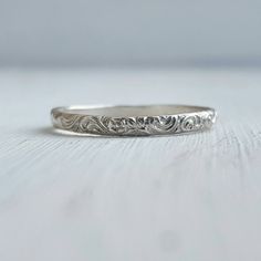 Unique silver stacking rings set . A wide variety of designs to choose, these stacking rings will be adittional pieces to your jewelry wardrobe. Stack them all,the more the better! Materials: ✔Sterling silver Ideal gift for that special lady, bridesmaids, best friend, mom, sister, daughter, aunt and teacher! This listing is for one ring. Choose which one. To return to my shop:⤵ www.etsy.com/shop/INNOCENTIJEWELRY Check my rings collection here:⤵ http://etsy.me/21HD34y The rings will arrive gift-w Dainty Engraved Toe Ring For Wedding, Adjustable Etched Promise Ring, Vintage Wedding Toe Ring Midi Rings, Vintage Wedding Toe Rings, Silver Stackable Engraved Ring For Gift, Classic Engraved Midi Rings For Wedding, Adjustable Heirloom Midi Rings For Wedding, Classic Engraved Wedding Midi Rings, Dainty Handmade Midi Rings For Wedding