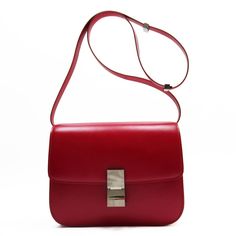 Used Celine Shoulder Bag Classic Box Leather Red Women's W0588a (Sku: Gzl13dwk) === General === Brand : Celine === Design === Type : Shoulder Bag Material : Leather Color : Red Color Gender : Women === Size === Size (Hxwxd) : 19cm X 24cm X 6cm / 7.48'' X 9.44'' X 2.36'' === Included Items === Accessories : Dust Bag Accessories Notice : Before Purchasing, Please Refer To The Images Of The Accessories Included With The Item. === Condition === Condition : Used (Good) Ranking : Rank Ab Used - Traces Celine Classic Box, Celine Shoulder Bag, Celine Bags, Crossbody Shoulder Bag, Red Color, Leather Shoulder Bag, Luxury Branding, Bag Accessories, Dust Bag