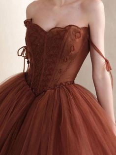 Shopping Prom Dresses, Flowing Prom Dress, Victorian Style Prom Dress, Fairytale Prom Dresses, Prom Dress Ideas Unique Long, Red Fairytale Dress, Kyliecore Aesthetic, Aesthetic Formal Dresses, Fantasy Princess Dress Aesthetic