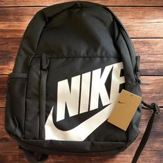 New With Tags Nike Elemental Kids Backpack (20l) Black School Sport Book Bag Cheap Blue Adidas Bags, Black Gym Backpack, Nike Bags School, Nike School Bag, Nike School Backpacks, Black Nike Backpack, Nike Elemental Backpack, Book Bag For School, Real Bedroom