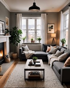 Cozy Living Room Greenery Dark Grey Couch Living Room, Gray Sofa Living, Grey Sofa Living Room, Grey Couch Living Room, Living Room Decor Gray, Apartment Bedroom, Home Design Living Room, Decor Home Living Room, Living Room Inspo