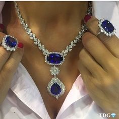 Jacob Jewelry Indigo Jewelry, Hammered Silver Jewelry, Diamond Girl, Sapphire Rings, Diamond Necklace Set, Solitaire Pendant Necklace, Diamond Jewelry Necklace, Luxury Jewellery, Blue Stones