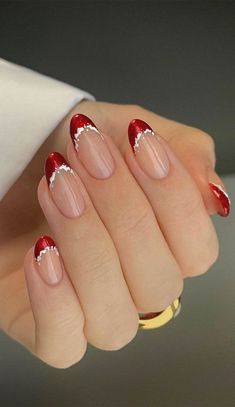 4. Red and White Christmas Tip Nails With Christmas just right around the corner we are so excited! This is the most wonderful time of the... Rudolph Snowman, Red Tip Nails, Red Tips, Nails Holiday, Snowman Snowflake, Red Christmas Nails, Cute Christmas Nails, Christmas Gel Nails, Her Nails