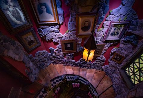 Best Themed Hotels On The East Coast For Families Themed Hotels, North Conway New Hampshire, Themed Hotel Rooms, Conway New Hampshire, Theme Hotel, North Conway, Baroque Decor, Haunted Castle, Haunted Hotel